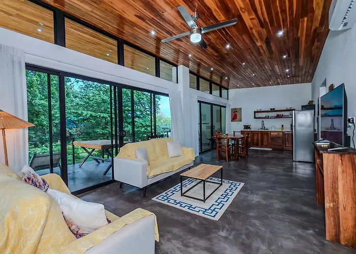 Apartment By The River Vacation